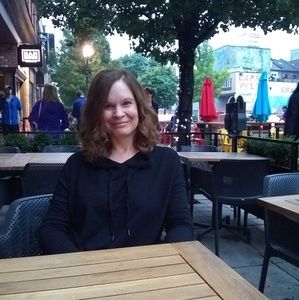 Meet your Posher, Jillian